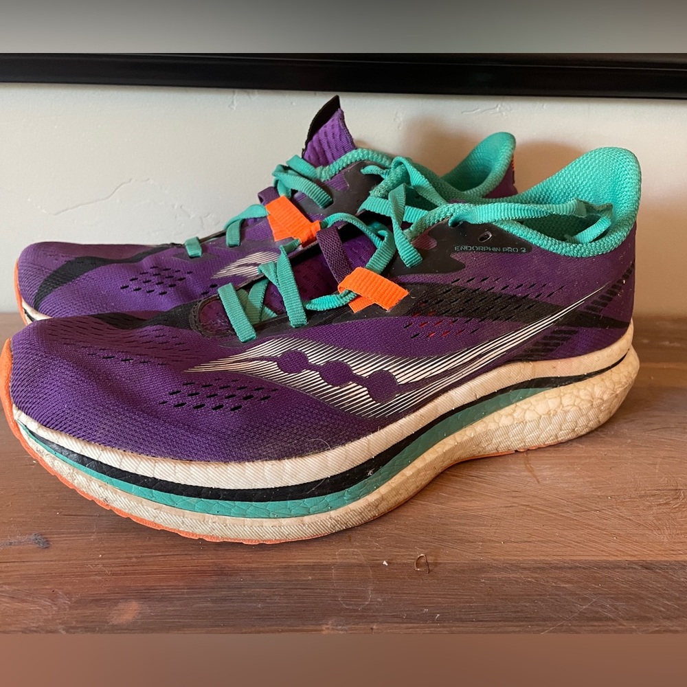 Saucony Endorphin Pro 2. Size 8.